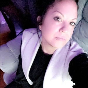 Meet your Posher, Malissa